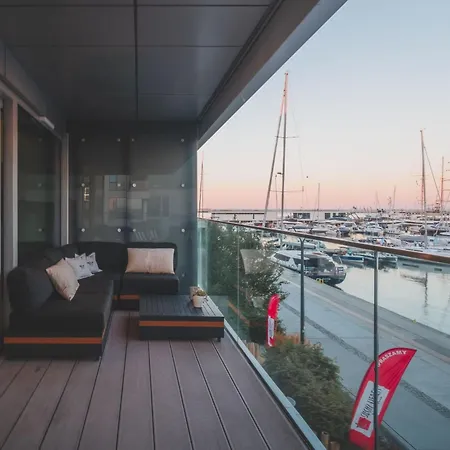 アパート Yacht Park Mit Panoramablick Auf Den Yachthafen In Gdynia- Polen By Interhome グディニャ
