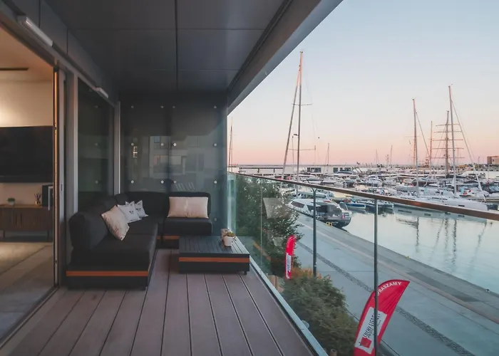 Apartament Yacht Park Mit Panoramablick Auf Den Yachthafen In Gdynia- Polen By Interhome Gdynia