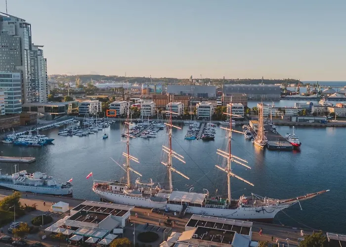 Yacht Park Mit Panoramablick Auf Den Yachthafen In Gdynia- Polen By Interhome Apartament Gdynia